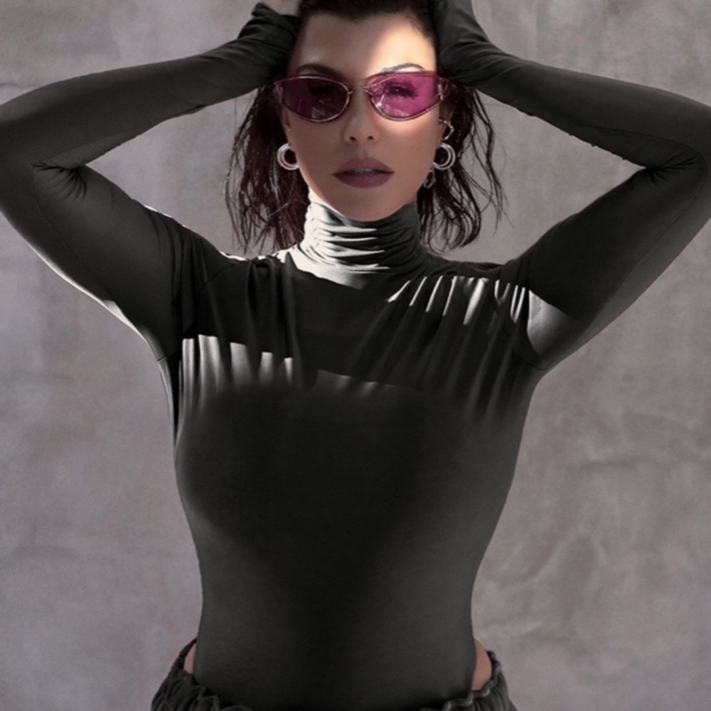 NWT 🔥Kourtney Kardashian Cut Out Open Back Bodysuit🔥